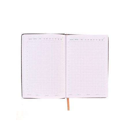The diary is low, the PVC cover, A5, 140 sheets in the cage, with a rally, with a calculator, mix-11