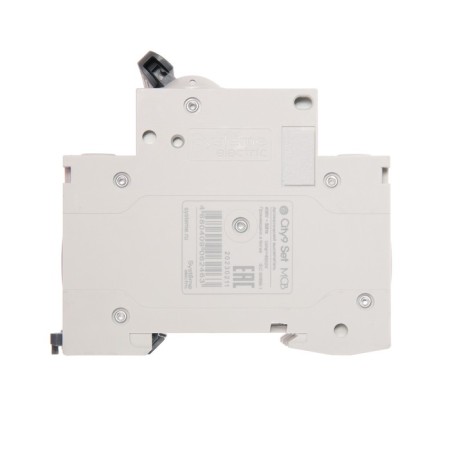 The circuit breaker SE CITY9 SET, C, 32 A, 3P, 4.5 KA, 400 V-3