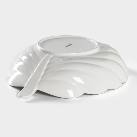 Porcelain salad Magistro "Blanche. Sheet ", 1.2 l, d = 27.5 cm, white color-3