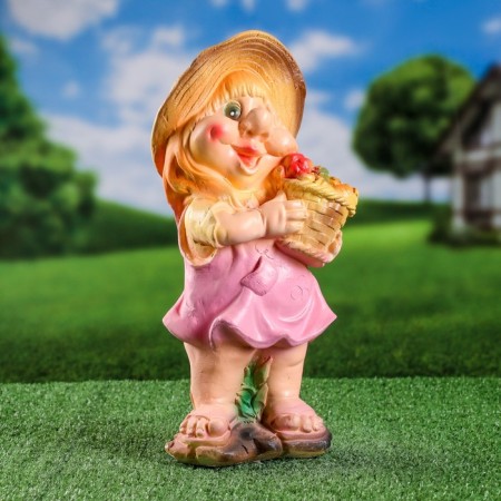 Garden figure "Dwarf with a basket" Small 16x15x39cm