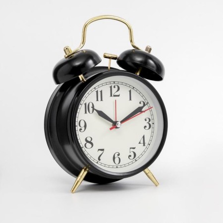 An alarm clock "Pennant", with backlight, D-9 cm, 17 x 11.5 cm, black-1