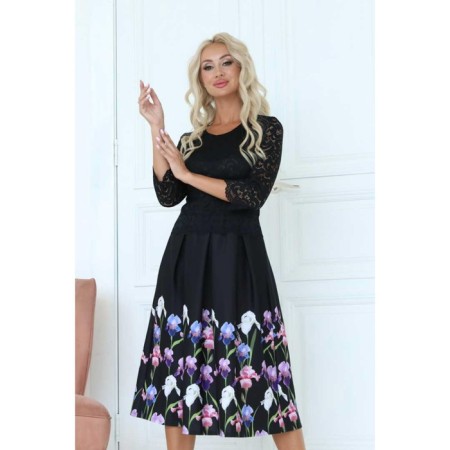 Women's dress, size 42-15