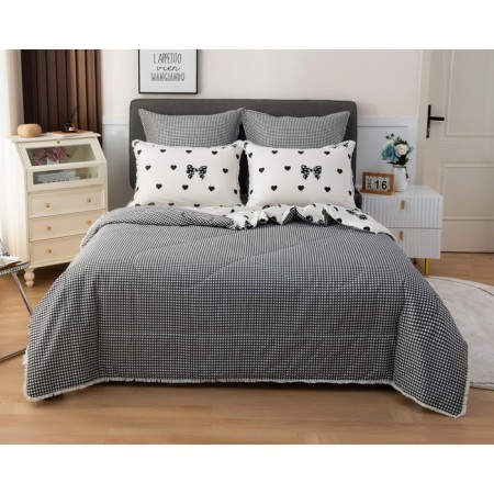 A set with a blanket "Bernadett No. 35", size 200x220 cm, 230x250 cm, 50x70 cm - 2 pcs, 70x70 cm - 2 pcs-3