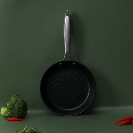 Pan Magistro Rock Stone, D = 22 cm, h = 4.3 cm, anti -stick coating, induction, black color-10