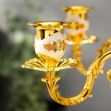 Summary Metal for 5 candles "Roses. White enamel" Color gold 32x30x30 cm-3