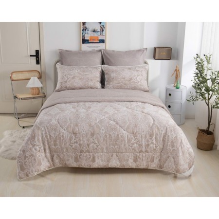 A set with a blanket "Bernadett No. 10", size 160x220 cm, 180x230 cm, 50x70 cm 2 pcs