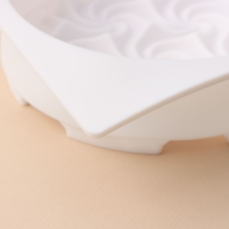 Form for mousse desserts and baking konfinetta "whirlwind", 17.5 × 5.5 cm, cell d = 15 cm, white color-4
