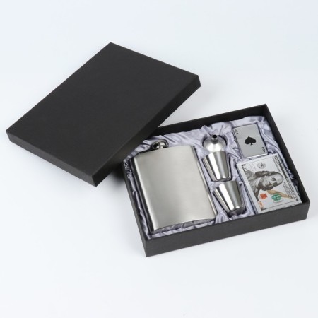 Gift set 6 B1: Flood 240 ml, glass 30 ml, funnel, 2.5 x 3.5 cm, cards, lighter