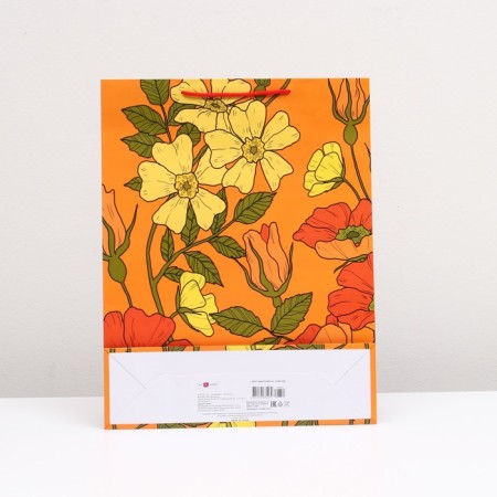 Gift package "Orange buds" 33 x 42.5 x 10 cm-1