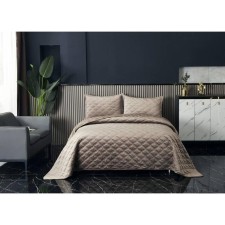 A set with a bedspread 