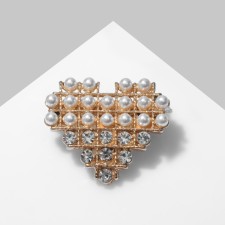 Brooch 