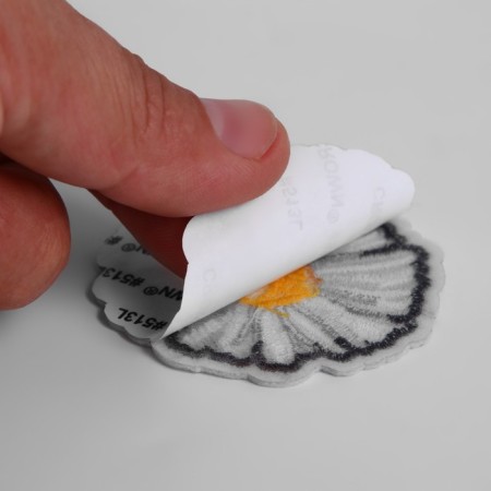Glue patch for clothes, shoes, bags "Chamomile", 6 × 5.5 cm-2