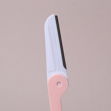 A razor for eyebrow correction, with interchangeable razors - 4 pcs, white/pink color-2