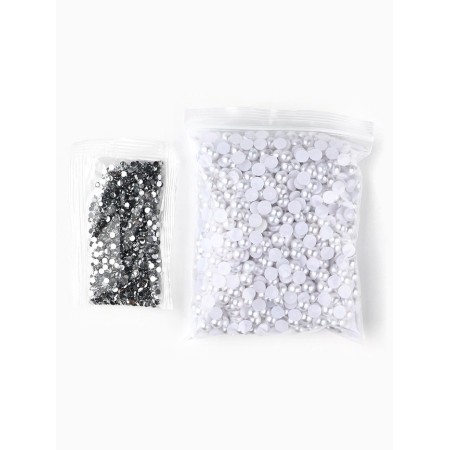 Diamond mosaic on a figure with a full filling “Pearl Bear with rhinestones”, white-4