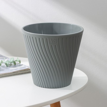 Kashpo for flowers with an insert "Louis", 2.7 l, color gray color-1
