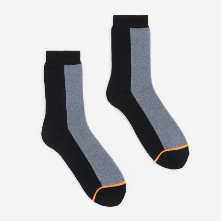 Thermonies are male, the color is gray/black, size 29