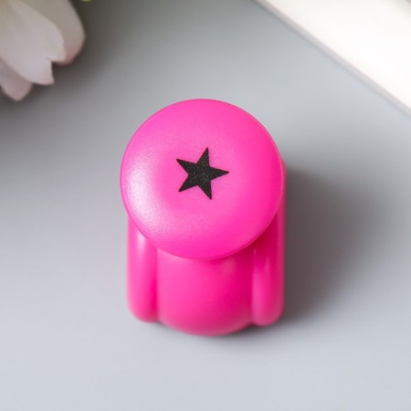 The hole -of -the -figable button "Star" d = 1 cm 4.3x4x3 cm mix-3