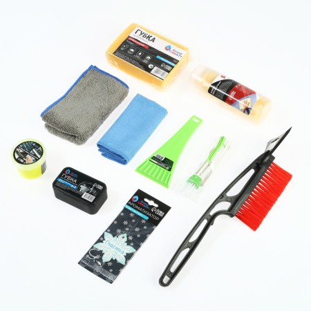 Gift set of auto goods "Grand Caratt" to each motorist-2