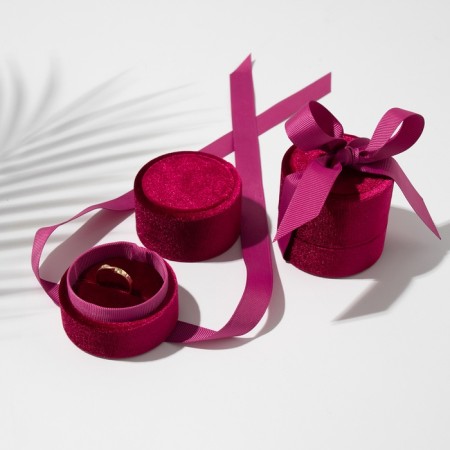Case from Korean velvet for earrings/ring "Surprise" 5.8 × 5.3 cm, burgundy color-1