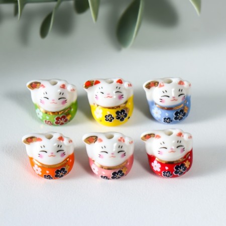 Souvenir Ceramics "Mani-Neko with fan and in colors" MIX 1.2x0.6x1.5 cm