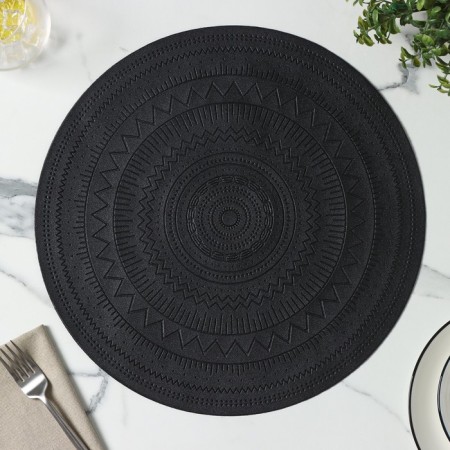 Serving napkin on the table "Africa", d = 38 cm, black color-1