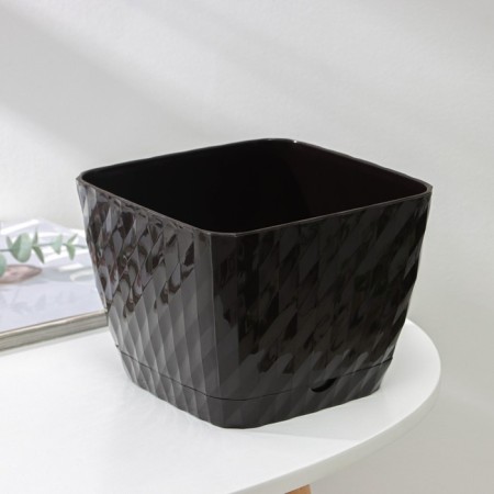 Pot with the pallet "Classic", 4.5 l, chocolate color