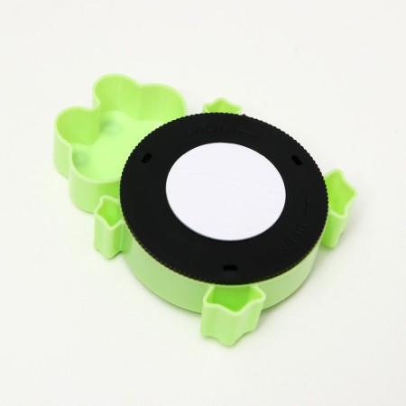 Night Pushlite "Frog" 3XLED 3AAA green 7x2x9cm Risalux-10
