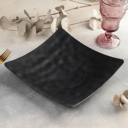 The Black East dish, 25 × 25 × 5 cm, black color-1