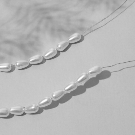 Plastic beads on the pearls “Pearls” drop 0.8 × 0.4 × 0.4 cm, (set 110 pcs.), White color-3