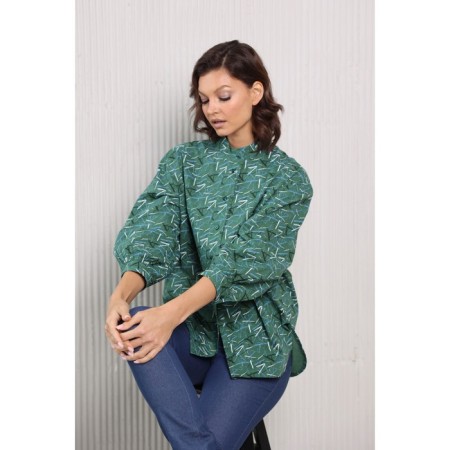 Female shirt, size 52
