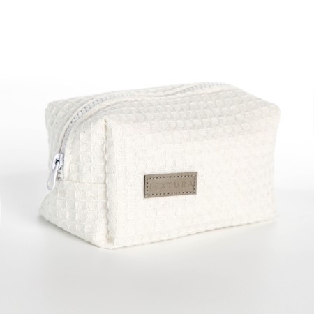 Cosmetic bag at the lightning textura, white color-1