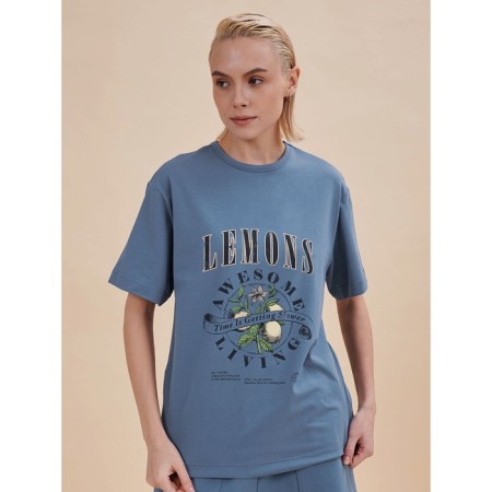 Female T -shirt, size m, jeans color