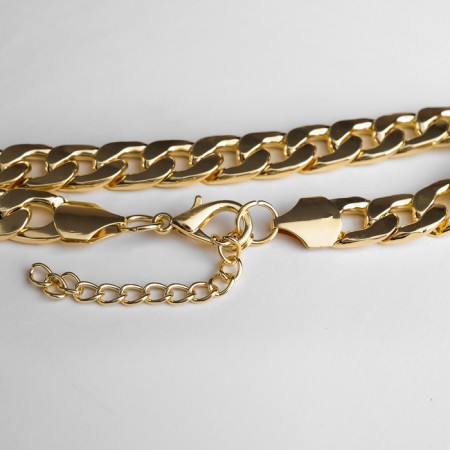 The necklace "Golden chain" is flat, the color is gold, 45 cm-1
