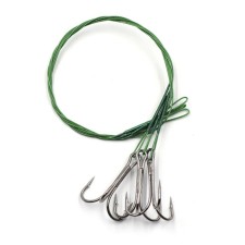 The leash of the steel Namazu Leader 1x7 Coated Green, D = 0.33 mm, l = 30 cm, with triple hook
