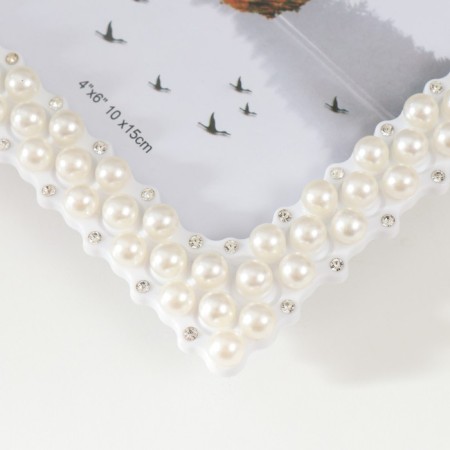 Photo frame plastic 10x15 cm "Pearls and rhinestones" straight angles 17.5x12.5 cm-2