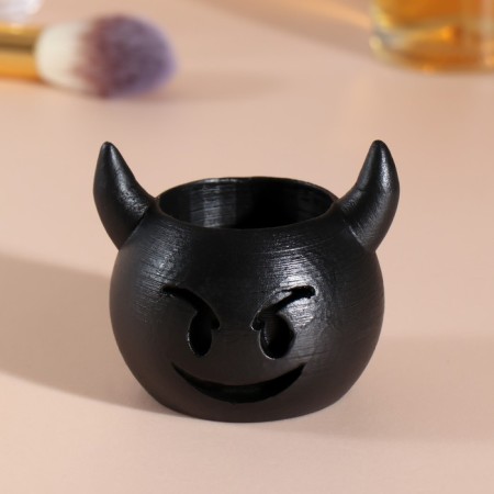 Concrete candle "devil" height 4.5 cm, d-3.5 cm black