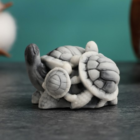 Figure "Turtles with turtles" 2.5cm, mix-4
