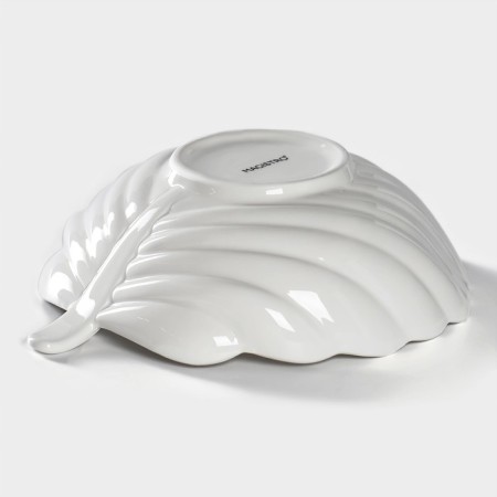 Porcelain salad Magistro "Blanche. Sheet ", 550 ml, 20.5 × 17 cm, white color-3