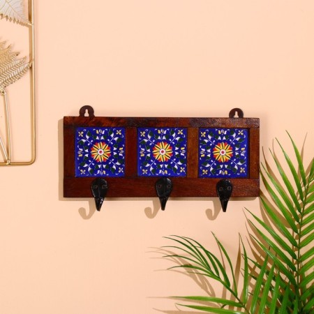 Hanger "patterns" wood, 3 hooks-5