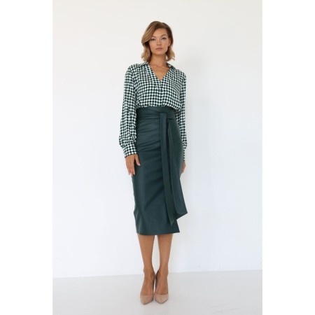 Female blouse, size 42-3