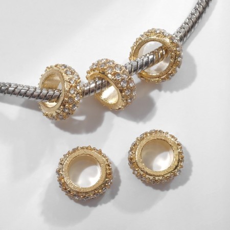 Separator "Ring" shine, white color in gold