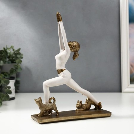 Polystone souvenir "Girl in a warrior pose, with cats" Pink 25x18.7x6.4 cm-2