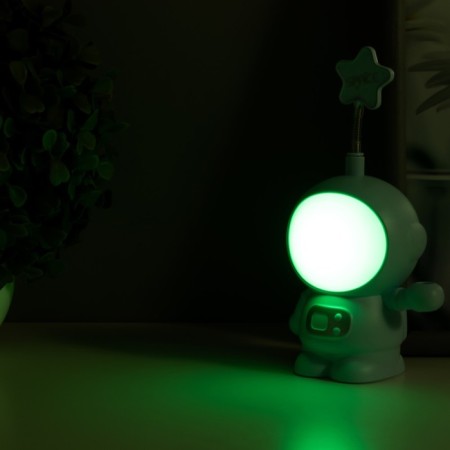 Table lamp "Astronaut with a star" MIX LED 3W USB AKB 9x7x19 cm Risalux-9