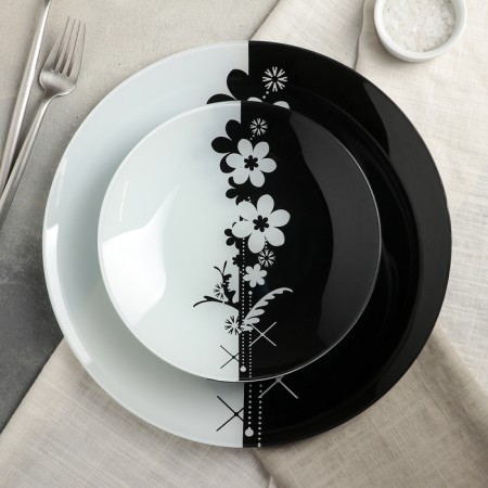 Dining Service for 6 persons “Chamomile”, 7 objects: D = 30 cm - 1 pc, D = 20 cm - 6 pcs