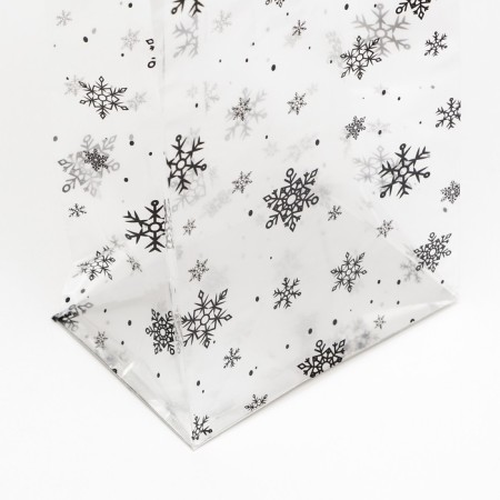 A package with a hard bottom of 11 x 17 x 55 Silver "snowflakes"-3