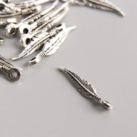 Pendant "feather" Color silver 0.3x1.5 cm
