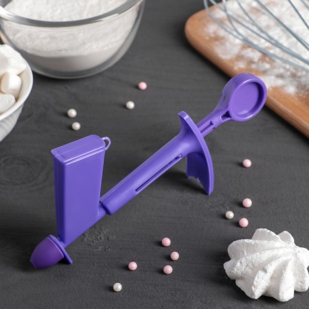 Tool for decorating a cake with beads, D up to 3 mm