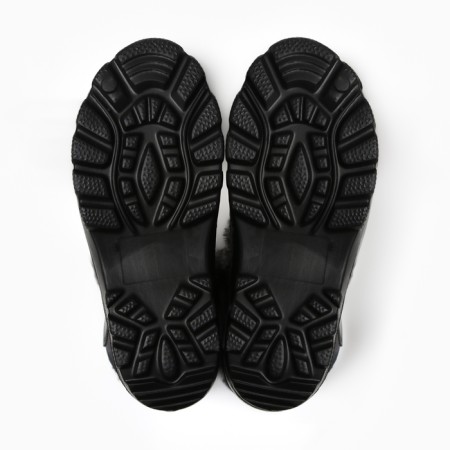 Winter Snowubuts female, black color, size 37-38-2