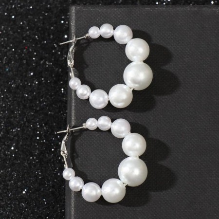 Pearls “Pearls” are small, white color in silver, d = 3.5 cm