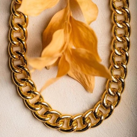 The necklace "volumetric chain" is small, the color is gold, 50 cm-1
